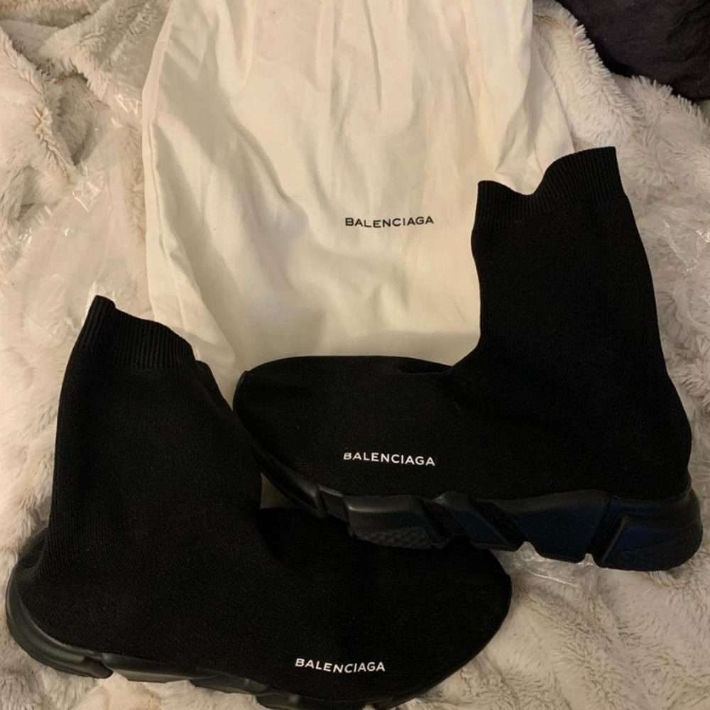Balenciaga Speed Knit Runners (Black)